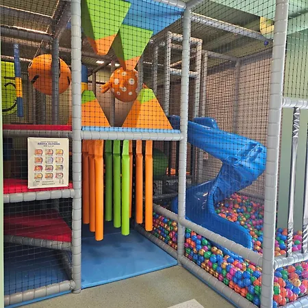 Braniborska Base Apartamento *